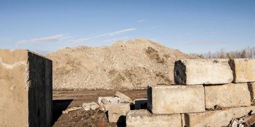 Béton concassé en vrac – Centre de tri – Enfouibec